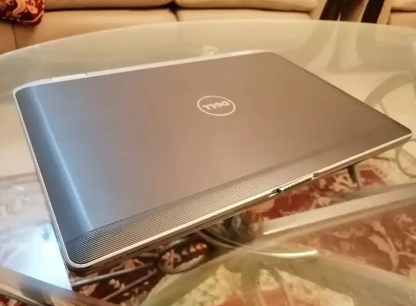 DELL Latitude core i5 2nd gen 1