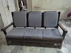 5 Seater Sofa of pure wood