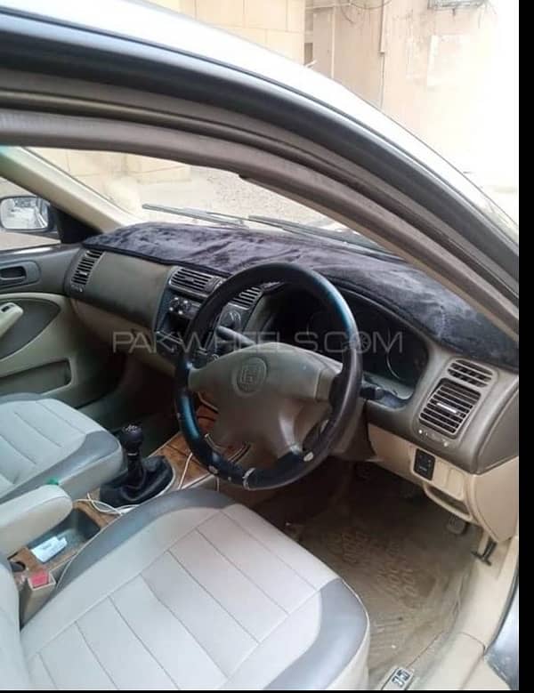 Honda Civic EXi 2005 2