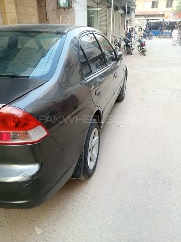 Honda Civic EXi 2005 5