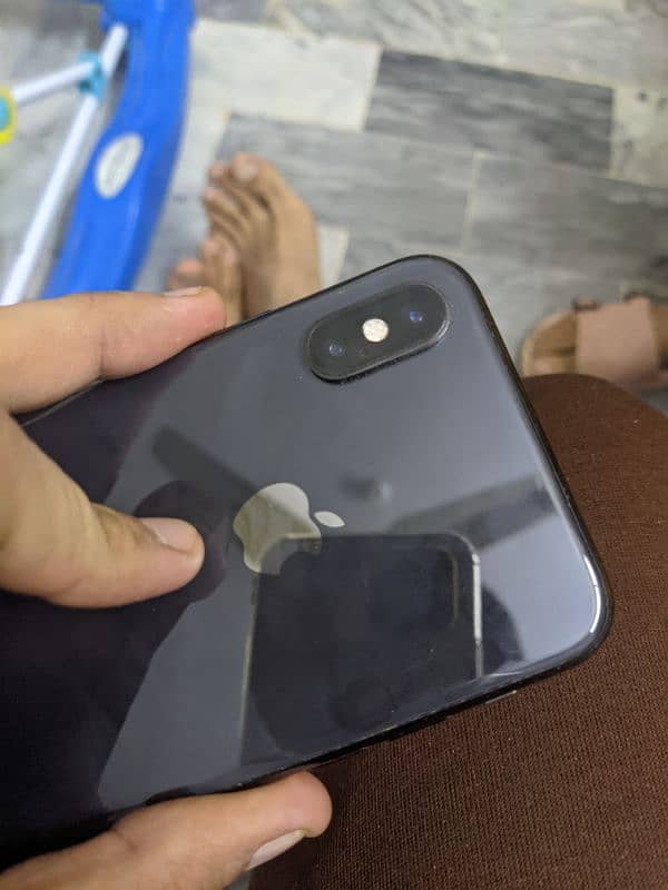 Iphone XS 64 GB PTA 5