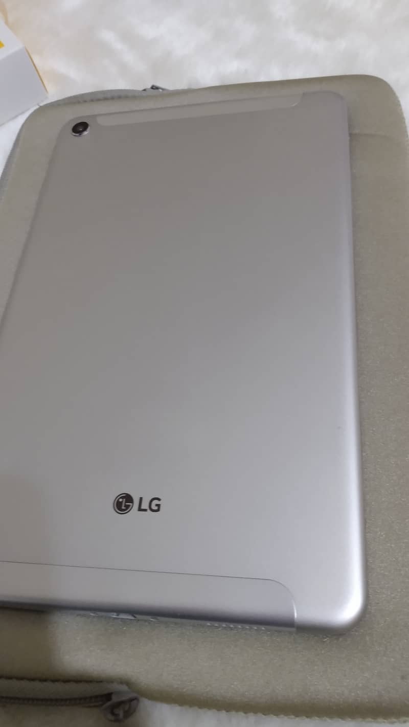 LG GPAD 5 10.1 FHD Tablet 2