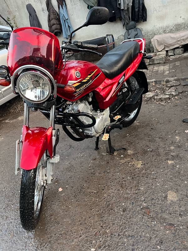 *YAMAHA YB 125 Z | Model 2021* 7