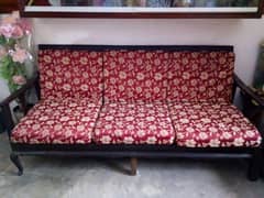 5 Seeter Sofa Set for Sale