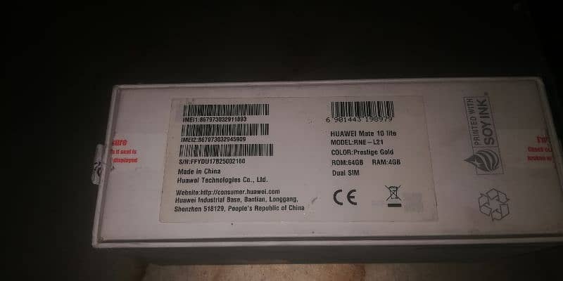 HUAWEI Mate 10 lite 4gb ram 64 gb room 3