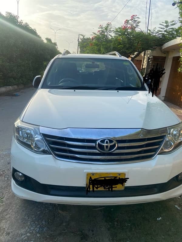 Toyota Fortuner V 2013 3