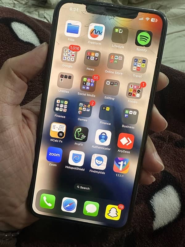 Iphone 11 Pro Max Non PTA (Glass Cracked) 1