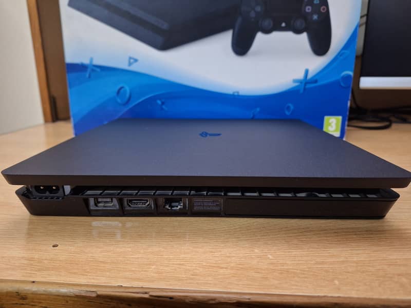 Ps4 slim 500 GB (Region 2) | Complete Set with Box & Accessories 1