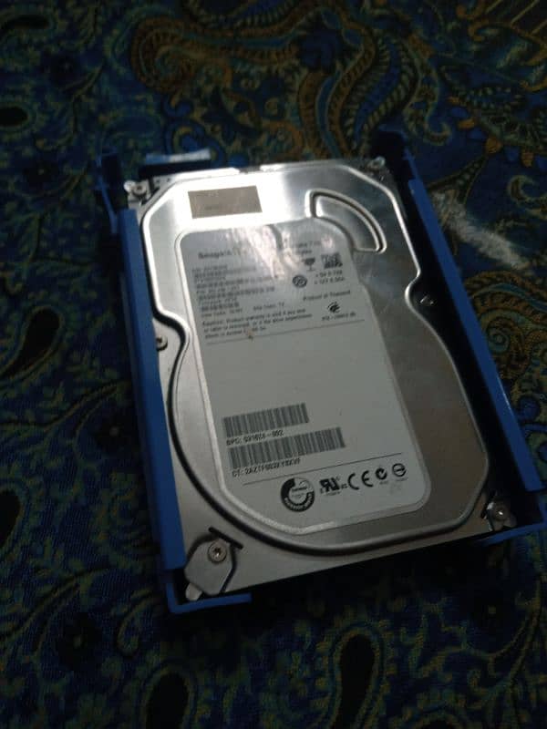 160GB HDD with free mounting Bracket or Caddy 0