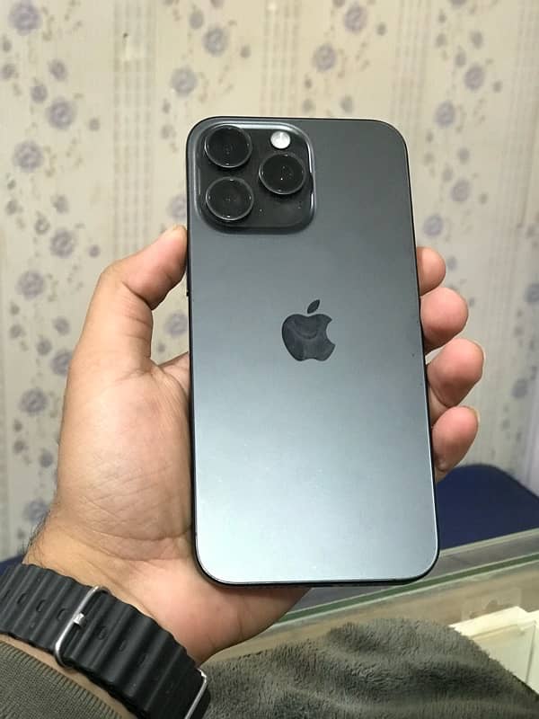 iphone 15pro max 1