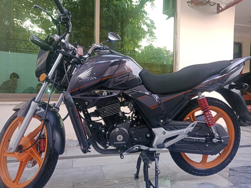 Honda CB 150F 2023 3