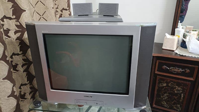 Sony TV with woofer's 0