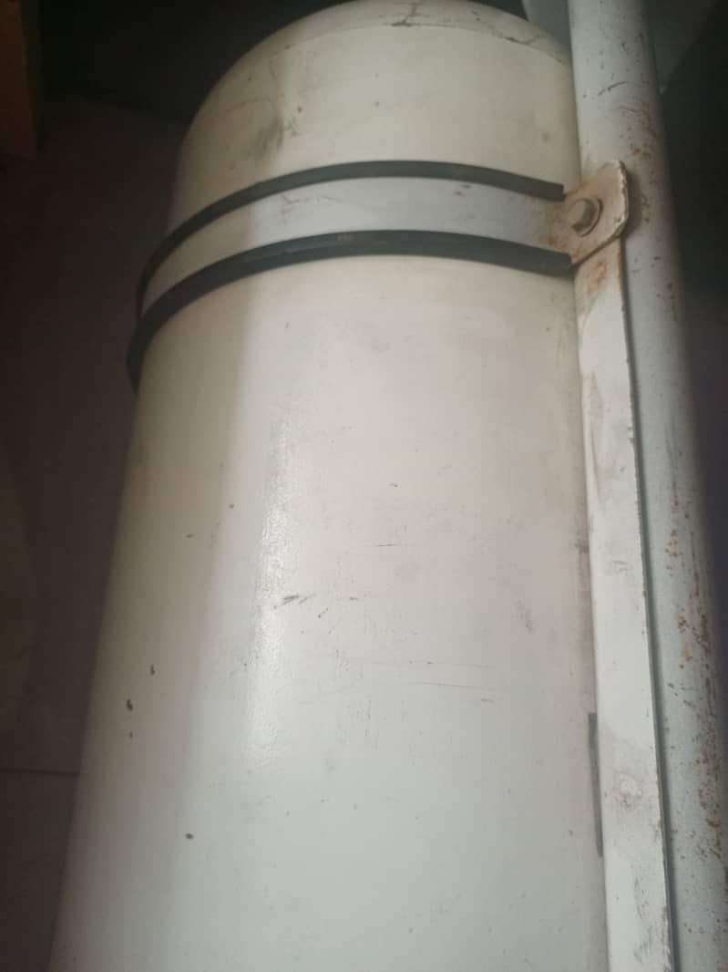 Cng Cylinder for sale with kit 3