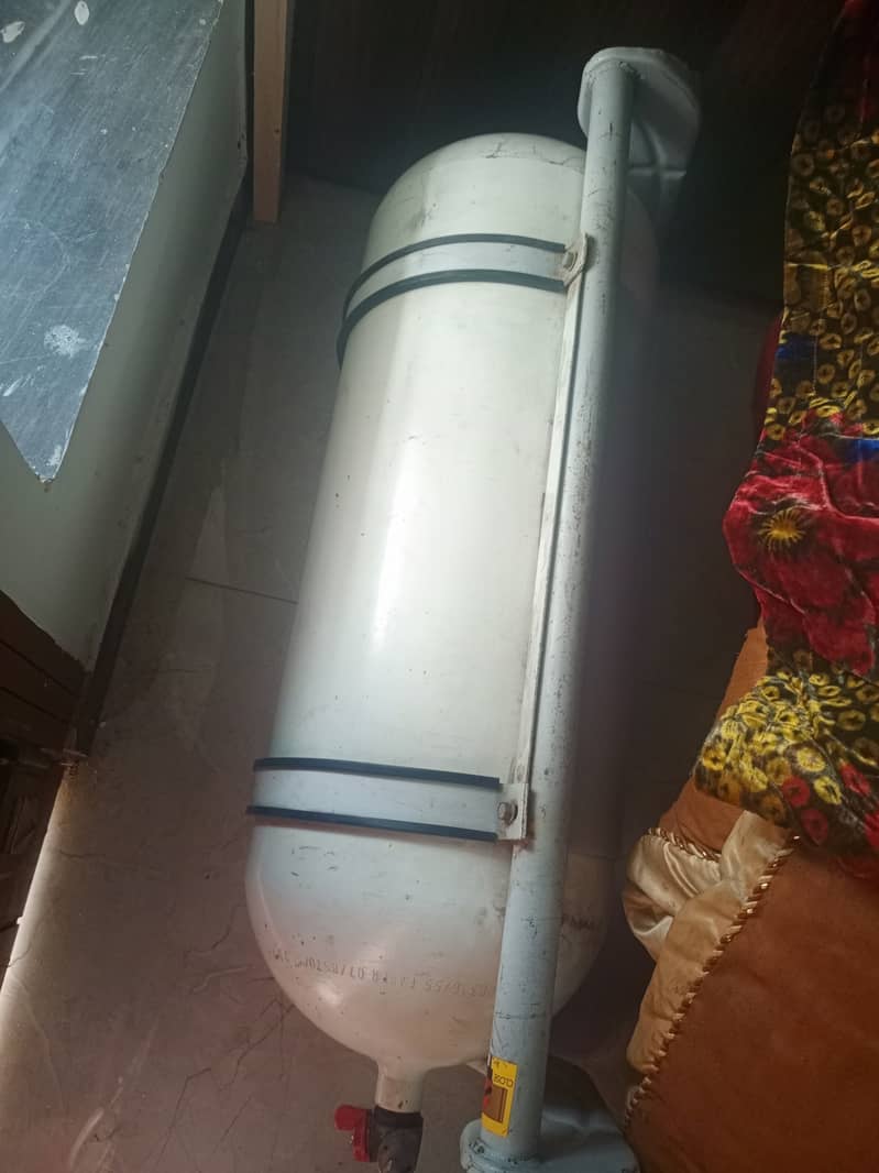 Cng Cylinder for sale with kit 4