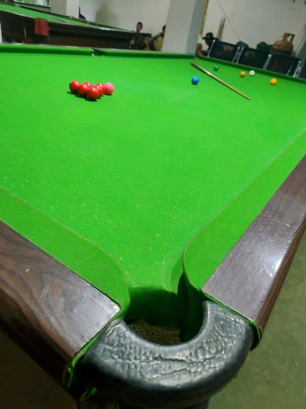 snooker table 5