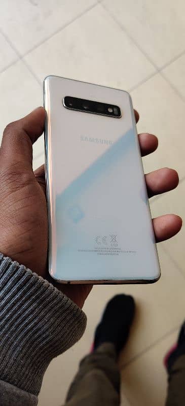 Samsung Glaxy S10 128GB 0