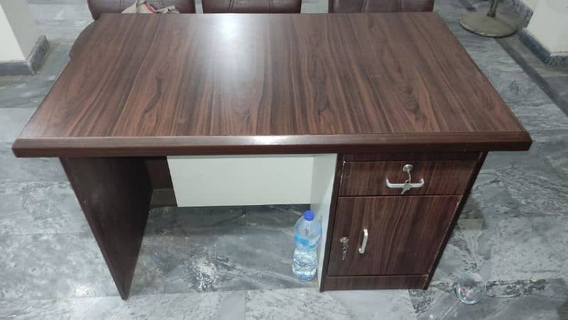 OFFICE TABLE AND CHAIR FOR SALE IN LAHORE 3