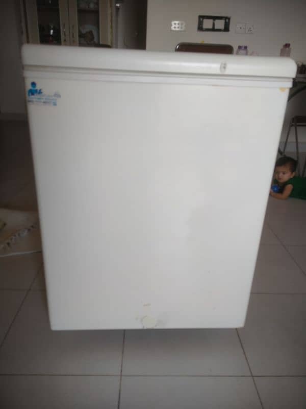 1 DOOR FREEZER FOR SALE 5