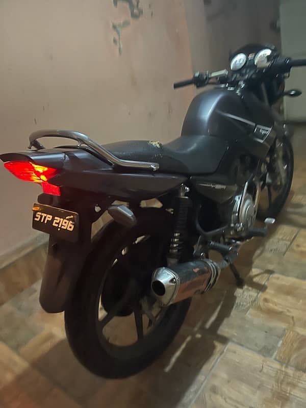 ybr 125 10