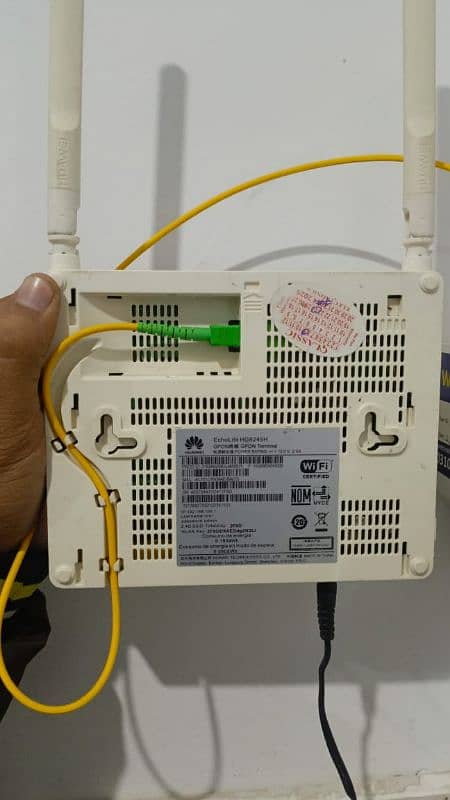 Internet Device Router GPON 2