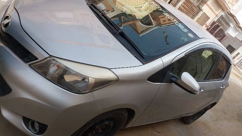 Toyota Vitz 2017 5