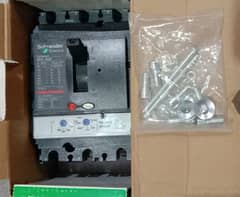 Schneider 3-Pole 250A Breaker Original