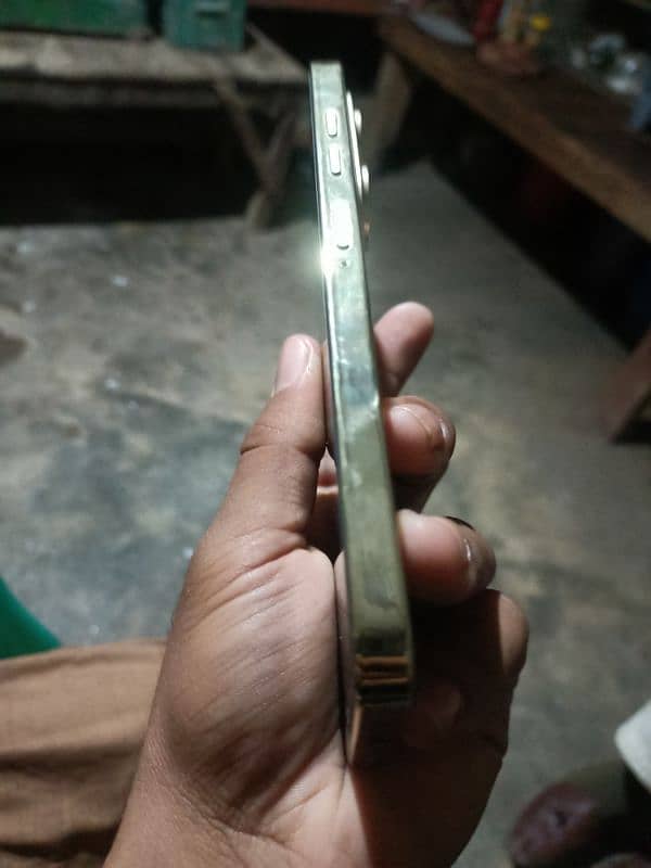 Infinix hot 40pro 1