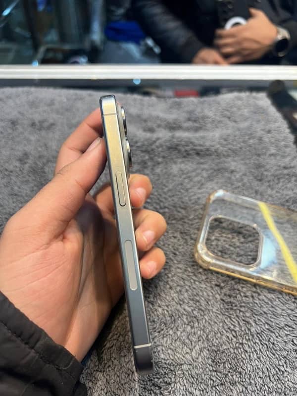 Iphone 15 Pro Jv Natural Titanium 5