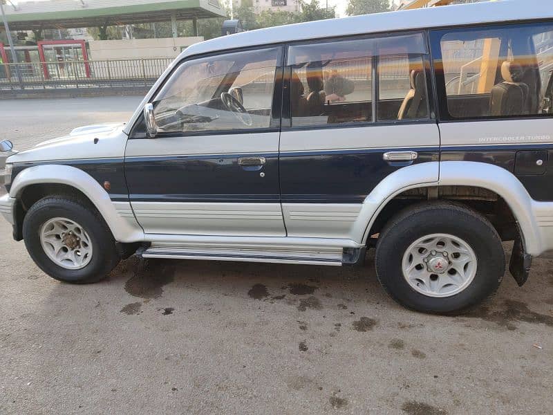 Mitsubishi Pajero 1994 3