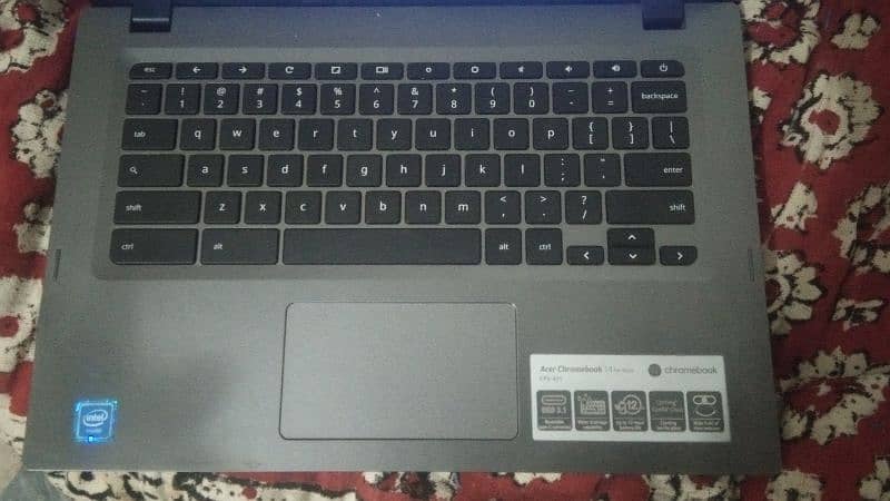 Acer CP5-471 Chromebook Latest model 14' display 6