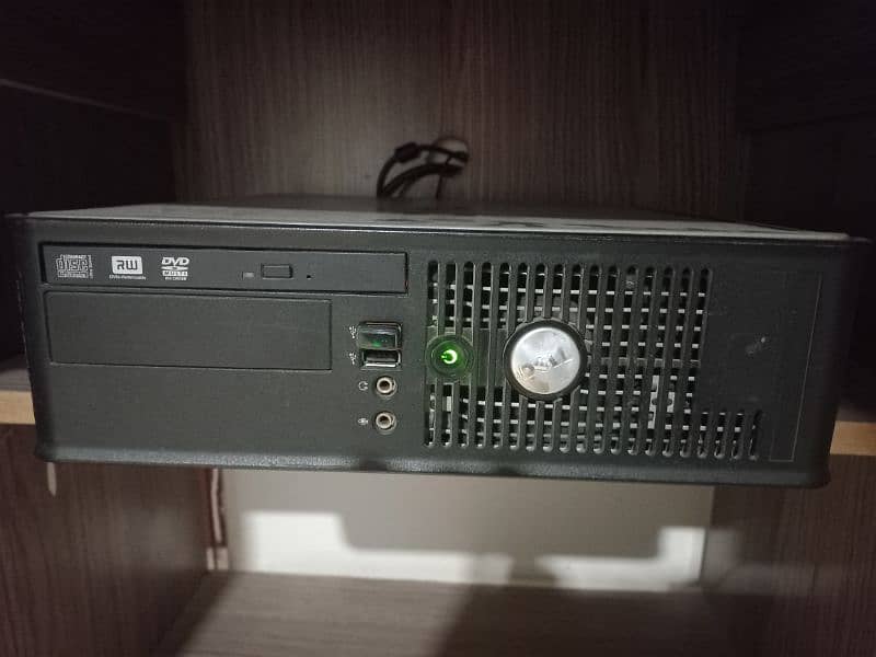 SSD installed DELL Desktop PC with complete accessories 3