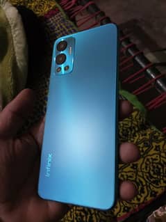 Infinix hot 12