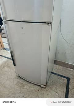 Dawlance large size fridge