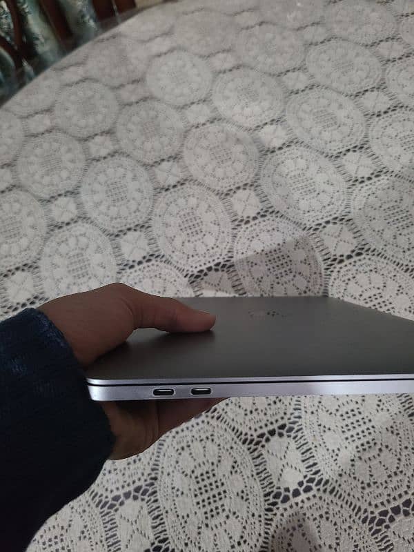 MacBook pro 2019 128 GB i5 urgent sale 4