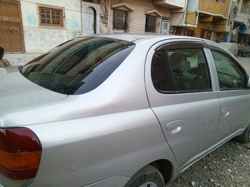 Toyota Platz 2003 1