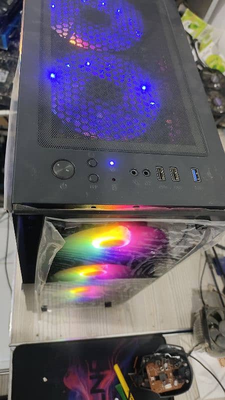 rgb gaming pc 4th gen same i7 rx 580 8gb gta 5 tekken 8 pubg streaming 7