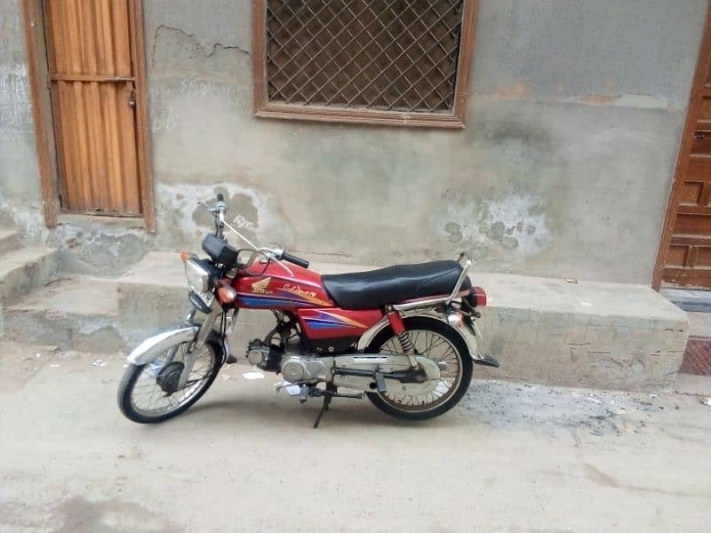 Honda CD 70 model 2006 old is gold my no 0305-7014214 3