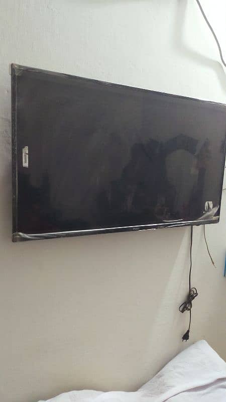 Haier LED 42 inch simple 6