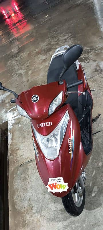 United Scooty 100 2