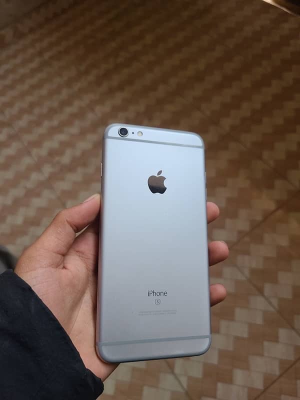 iPhone 6s plus 1