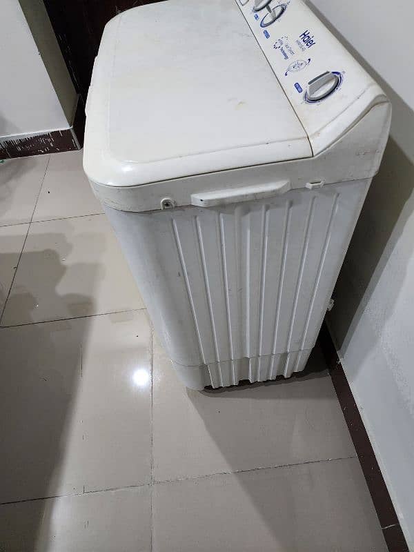 Haier 10 kg semi automatic washing machine machine 6