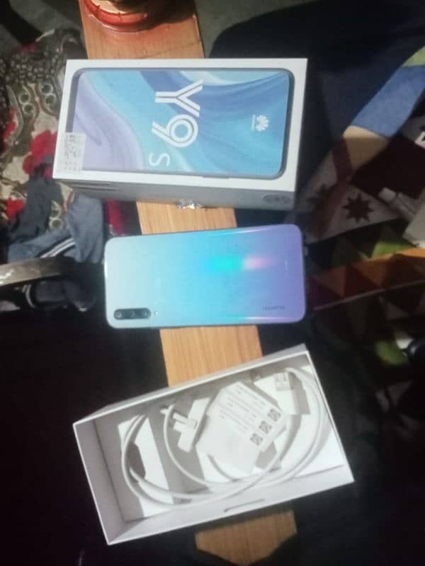 , Huawei y9s 6 ram 128 gp 2