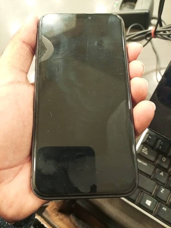 Apple iPhone 11 - JV/Non PTA 1