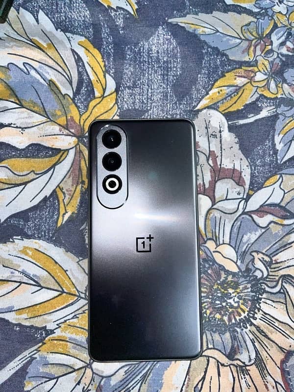 OnePlus Nord CE4 0