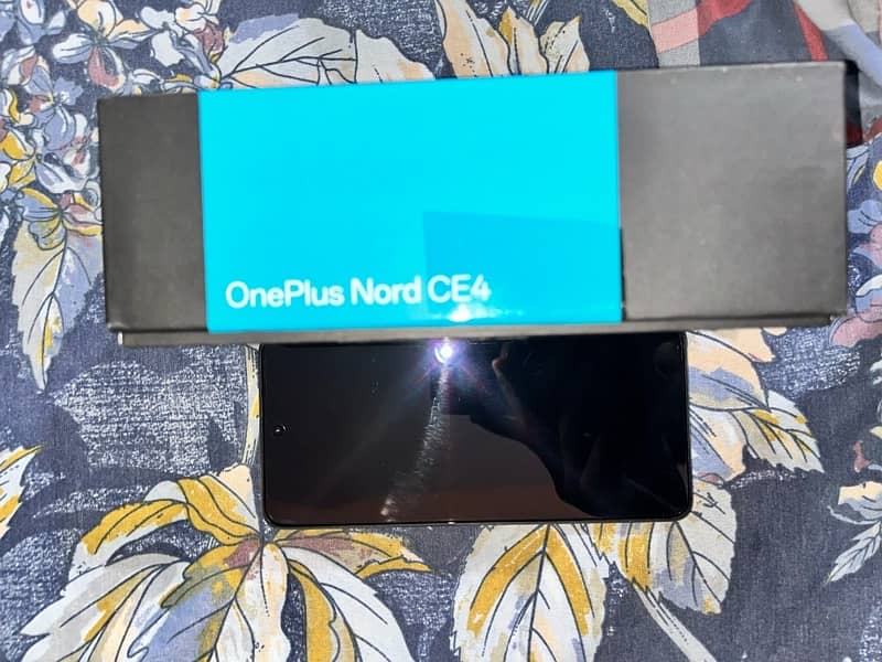 OnePlus Nord CE4 5