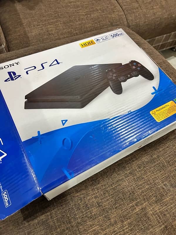 Ps 4 slim ( 1tb ) + psn v900 + 3 games 5