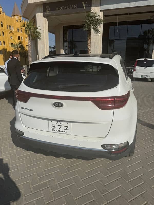 KIA Sportage  FWD 2022 0