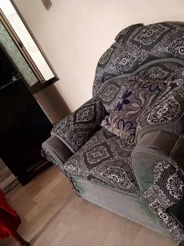 5 setetr sofa for sale 1