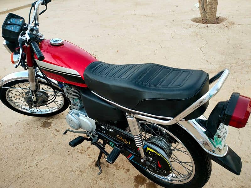 honda cg 125. model 17 Rawalpindi nbr ma ha whatsup 03179978145 3