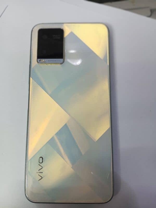 Vivo Y21 0